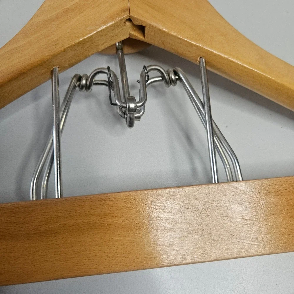 Vintage Setwell Wooden Suit Hanger with Felt Lined Locking Pants Bar 2 Pack‎